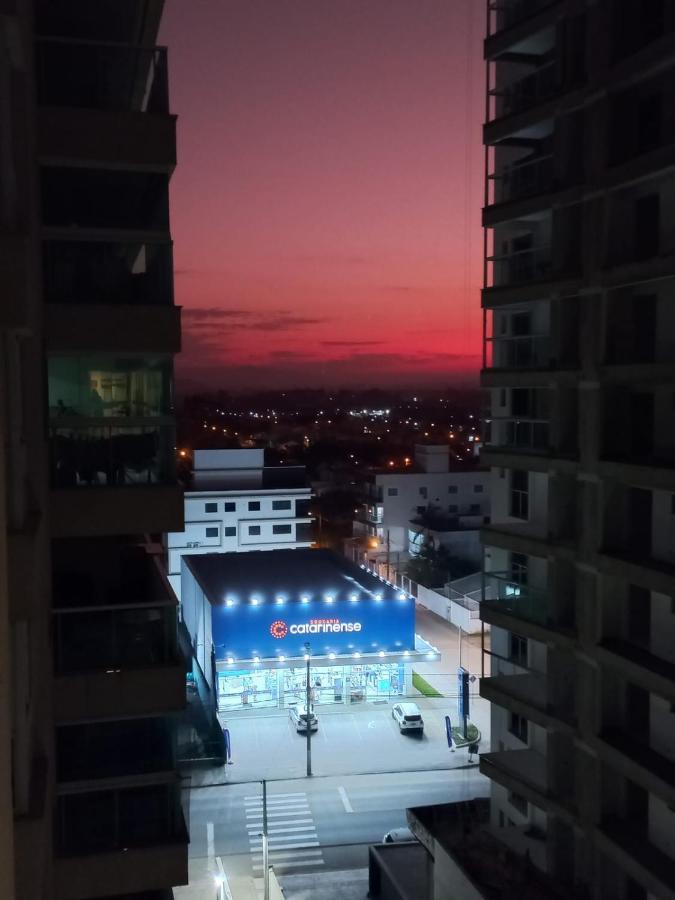 Ape Estilo Resort C/ Pe Na Areia E Vista Mar, Proximo Ao Beto Carrero Piçarras Zewnętrze zdjęcie
