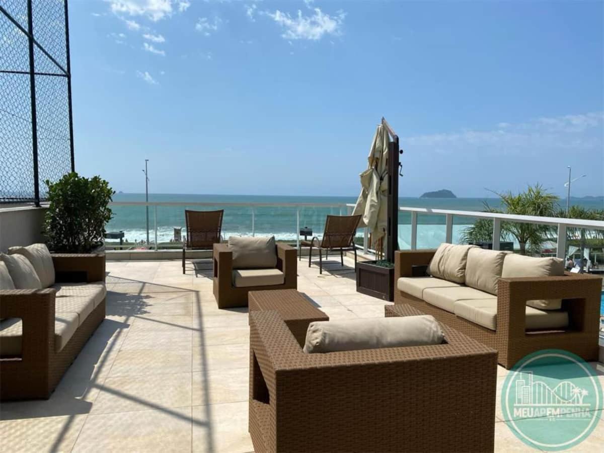 Ape Estilo Resort C/ Pe Na Areia E Vista Mar, Proximo Ao Beto Carrero Piçarras Zewnętrze zdjęcie