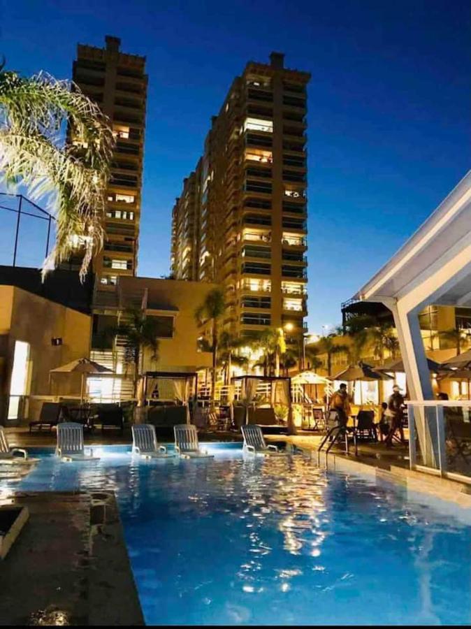 Ape Estilo Resort C/ Pe Na Areia E Vista Mar, Proximo Ao Beto Carrero Piçarras Zewnętrze zdjęcie